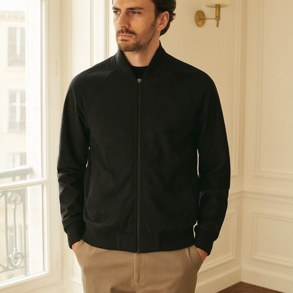 Air Jordan Black Men's Zip up Jacket Small - Picture 1 of 7
